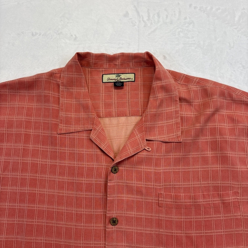 Tommy Bahama Silk Button Down Shirt Men's Size XXL Salmon Plaid Collard Coastal